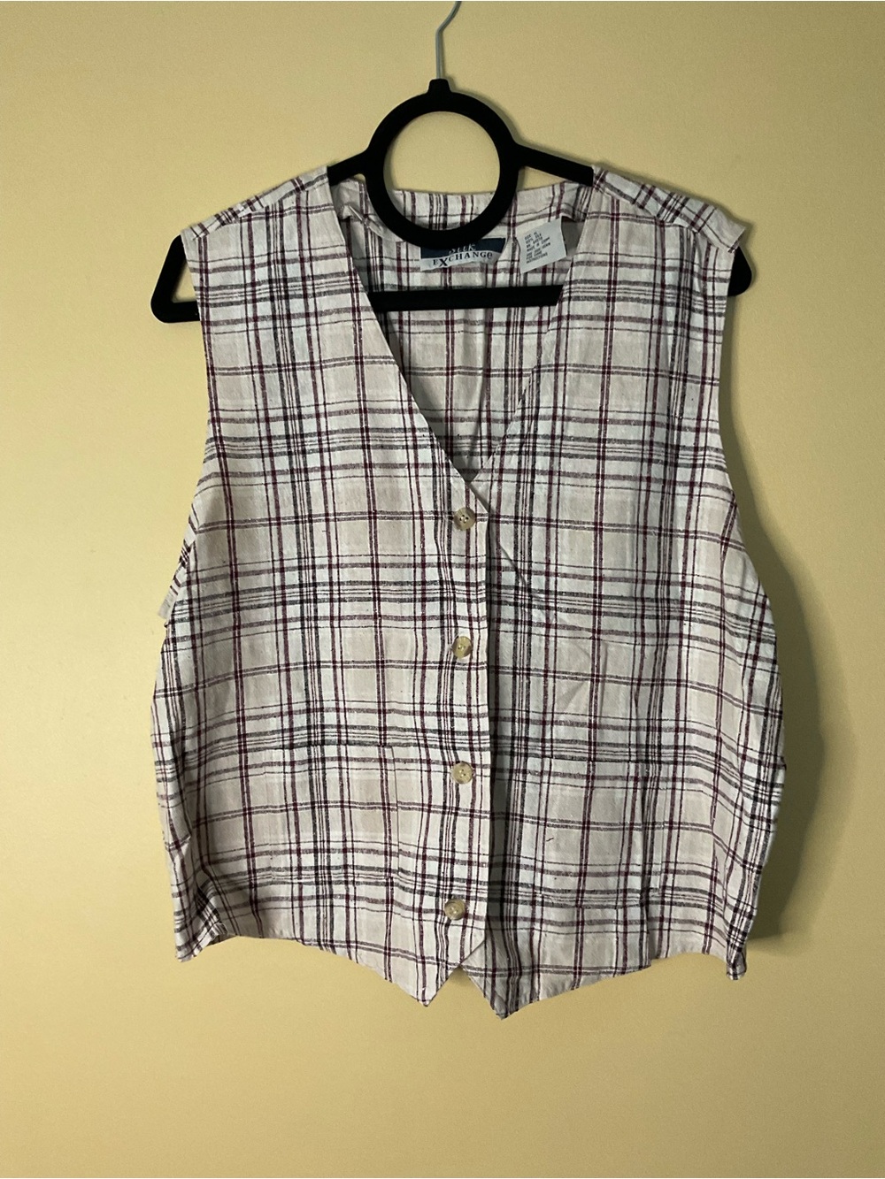 Silk Exchange Sleeveless Plaid Button-Front Vest in White and Burgundy